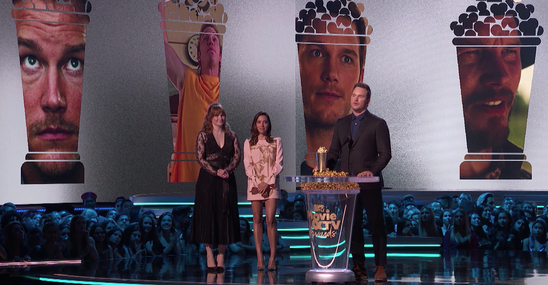 Chris Pratt accepting and talking in MTV movie awards