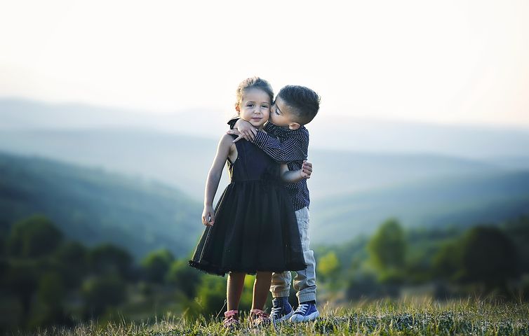 small kids Friends hugging 