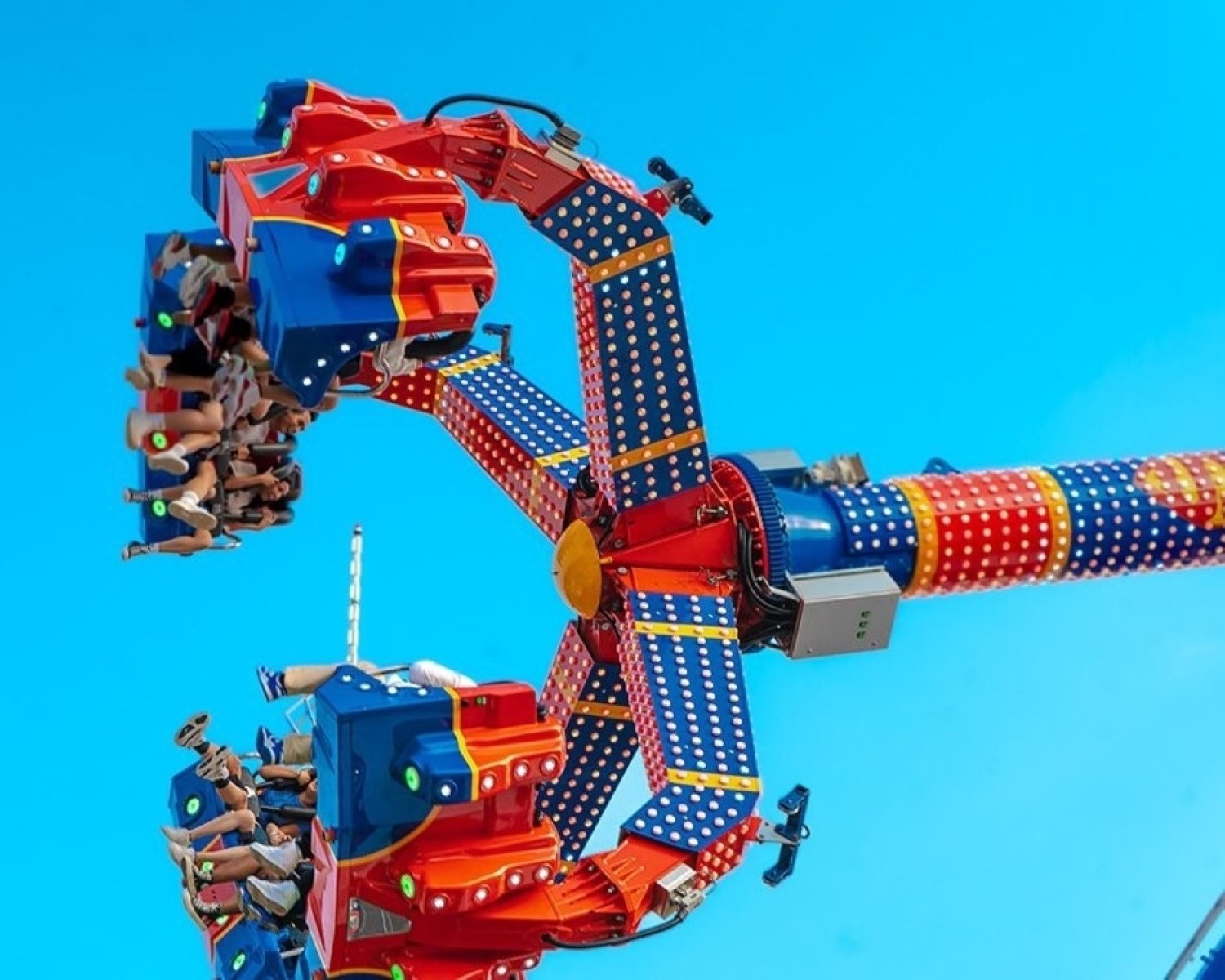 Jefferson Valley Mall Carnival