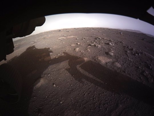 First color image sent by the Perseverance Mars rover after its landing