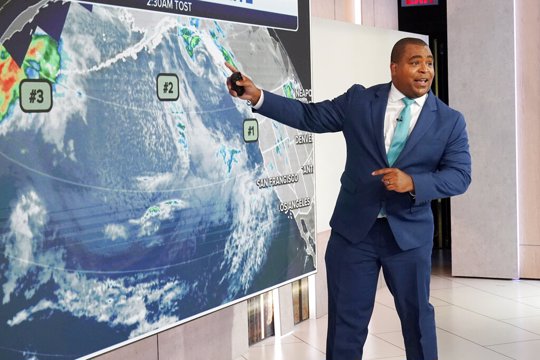 Fox Weather Set with meteorologist Jason Frazer