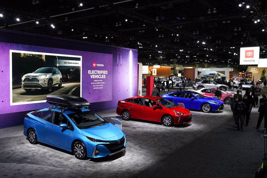 Electric Vehicles In Spotlight At Los Angeles Auto Show Air1 Worship