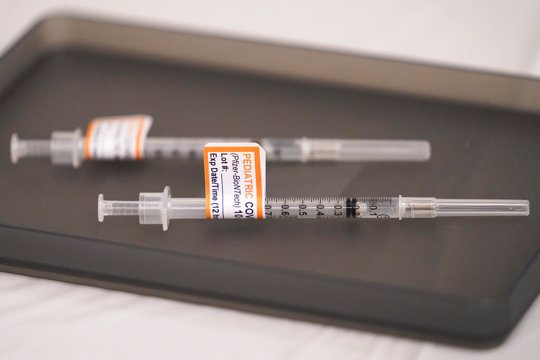 2 syringes on display