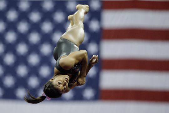 Simone Biles soars to 6th US gymnastics title