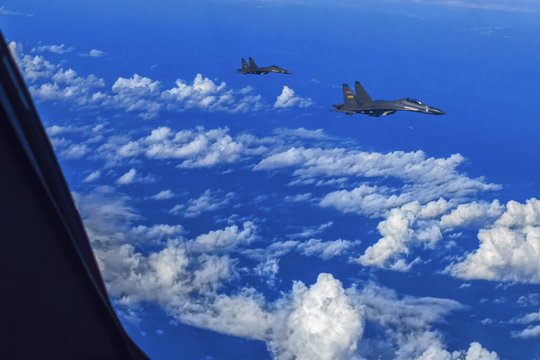 Chinese fighter jets conduct a joint combat training exercises around Taiwan
