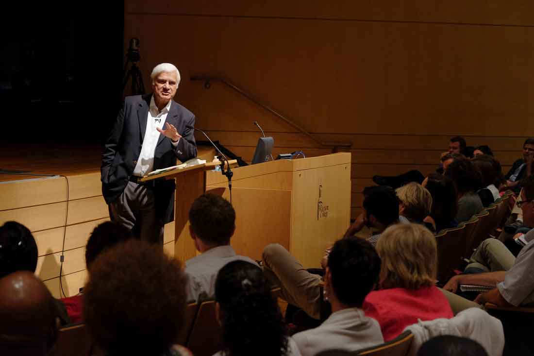 Wheaton, Ill., 2014: Ravi Zacharias encourages students to consider life’s greatest existential questions of origin, meaning, morality, and destiny during the RZIM Summer Institute.