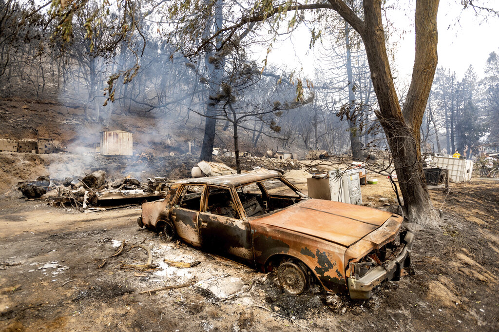 Fire Crews Try To Tame California Wildfire As Heat Wave Arrives ...