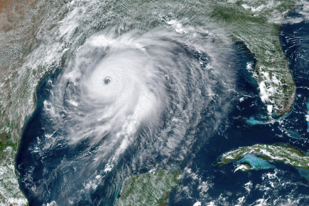  Hurricane Laura over the Gulf of Mexico