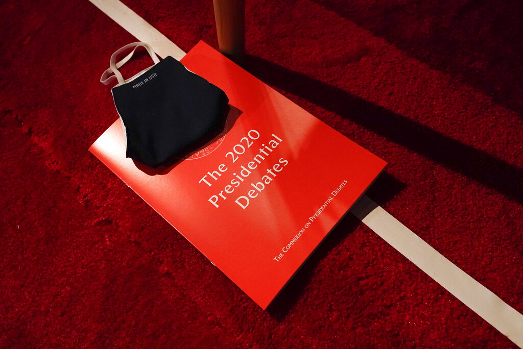 Face Mask with Debate Program