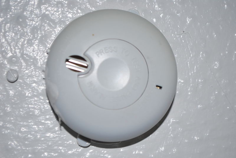 why-do-smoke-alarms-keep-going-off-even-when-there-s-no-smoke