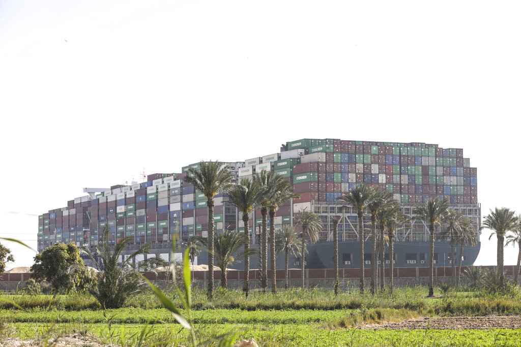 Giant Container Ship Still Stuck Sideways In Suez Canal Impacting