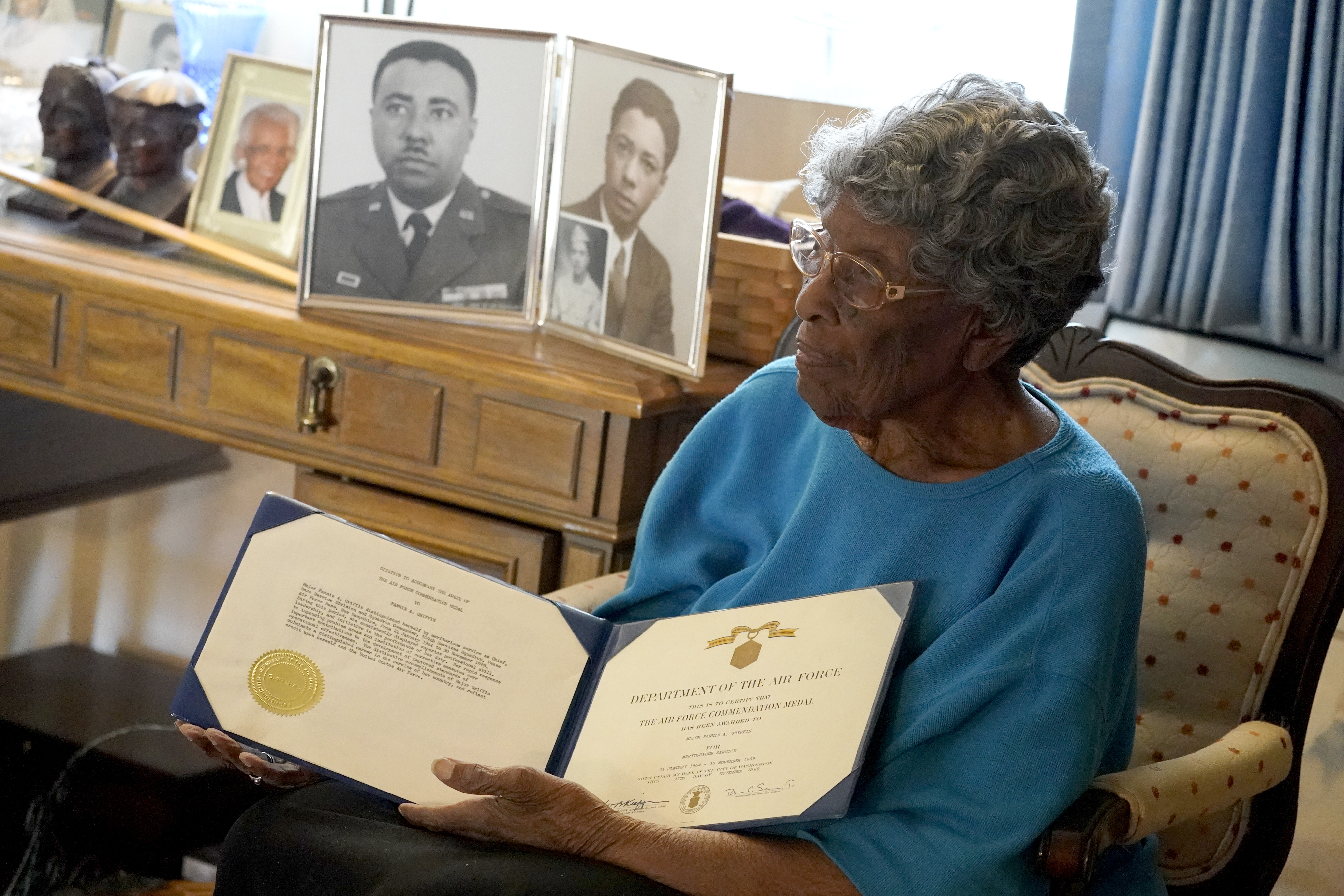 World War II veteran Maj. Fannie Griffin McClendon 