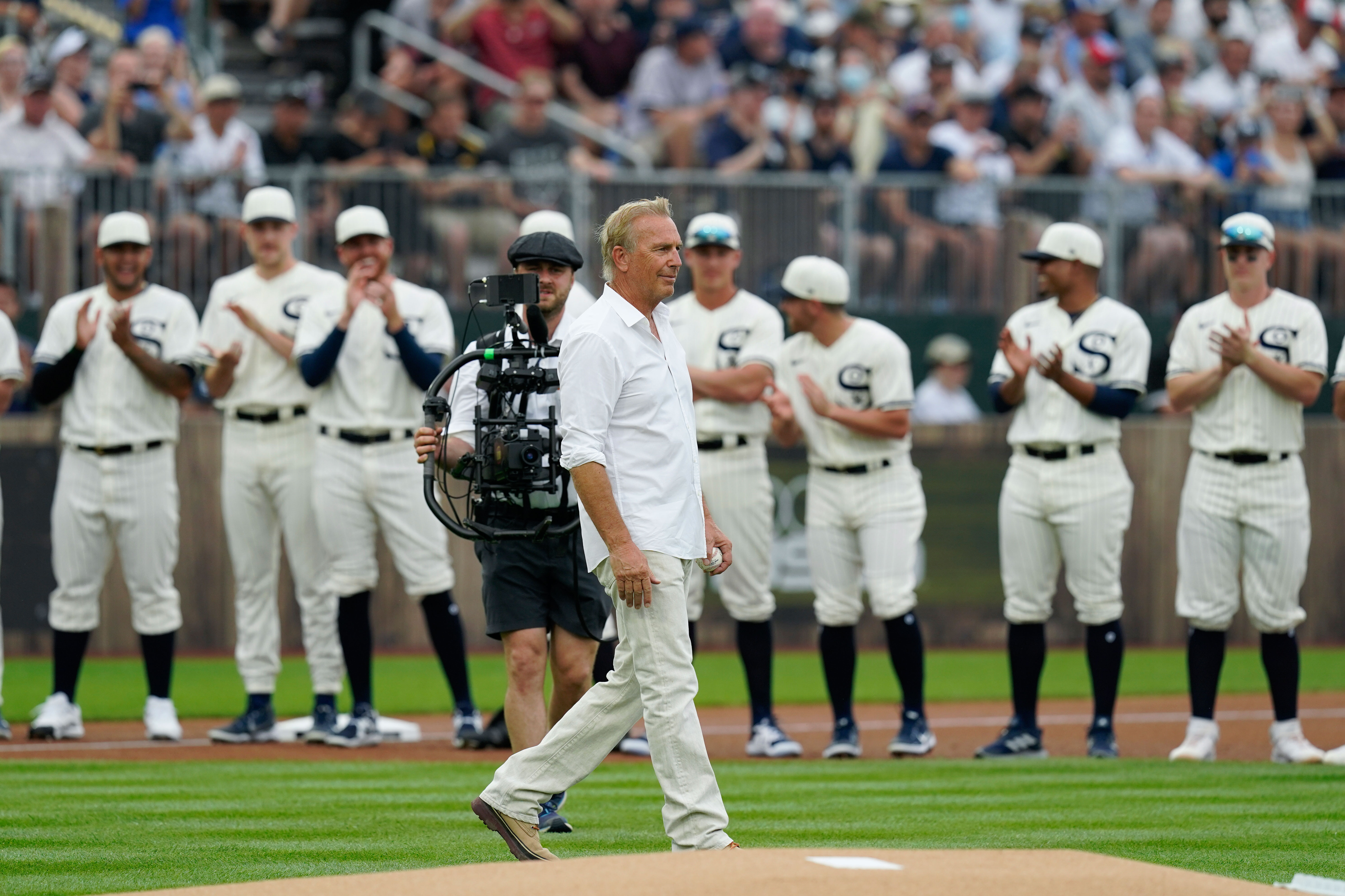 Actor Kevin Costner at the "Field Of Dreams" game