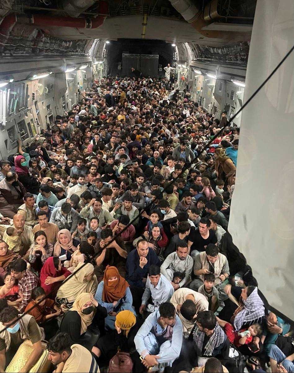 Afghans crowded into USAF plane