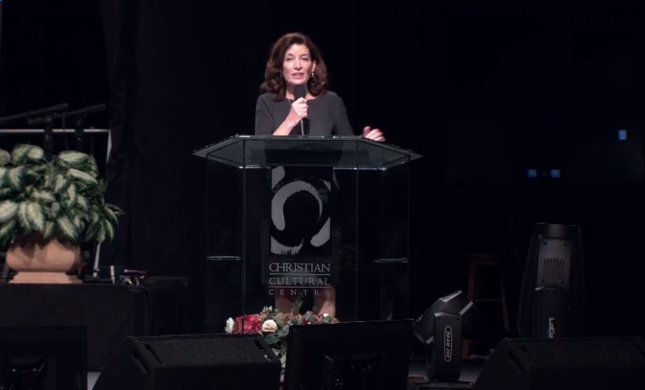 NY Gov. Kathy Hochul