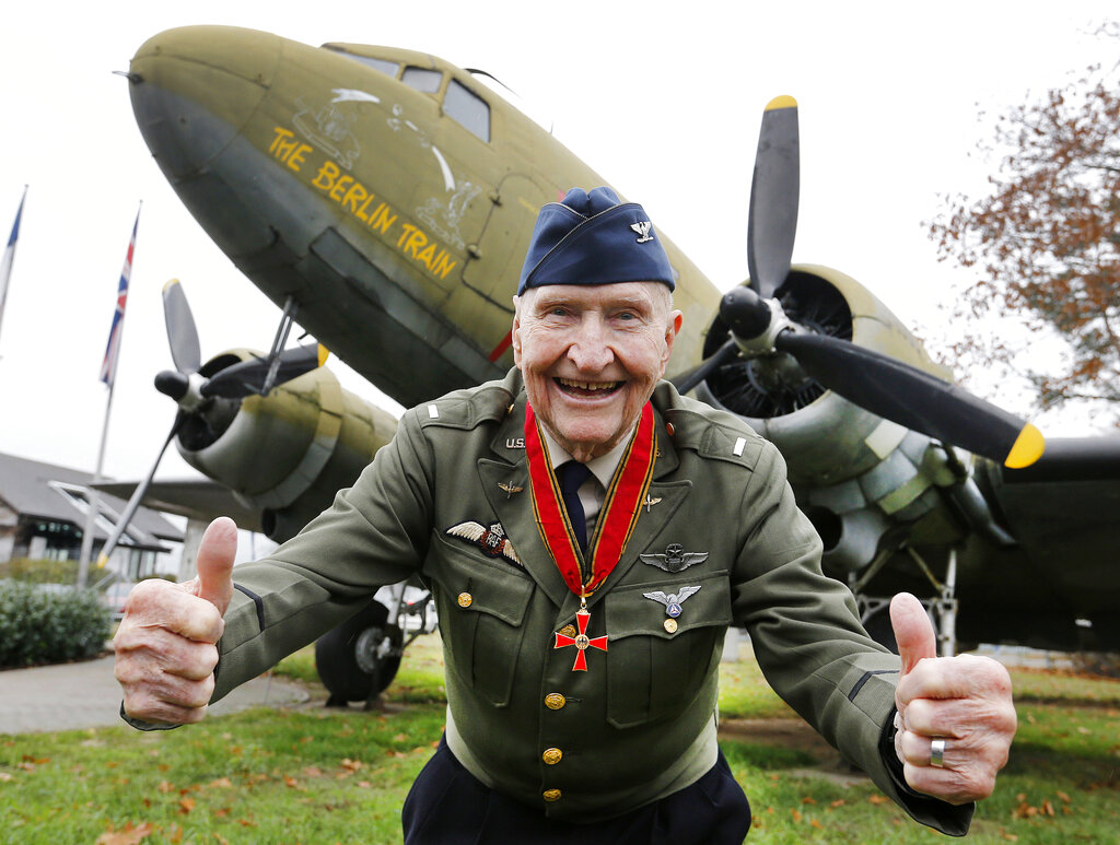'Candy Bomber' Passes At 101 When U.S.S.R. CutOff Berlin In 1948 U.S. Pilot Dropped Food