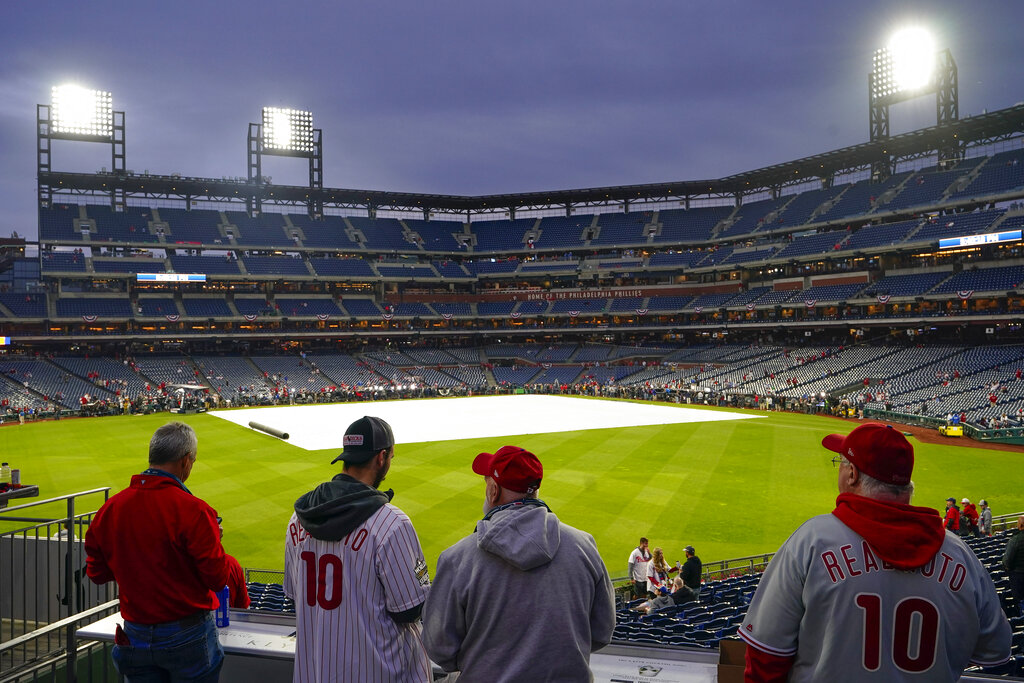 world-series-astros-phillies-game-3-postponed-due-to-rain-air1