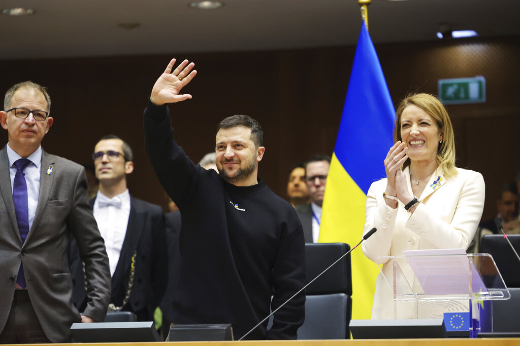 Ukraine's Zelenskyy Wraps Up Tour Of Europe, Meeting With Leaders ...