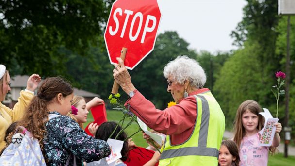 87-year-old crossing guard retires after 55 years of service