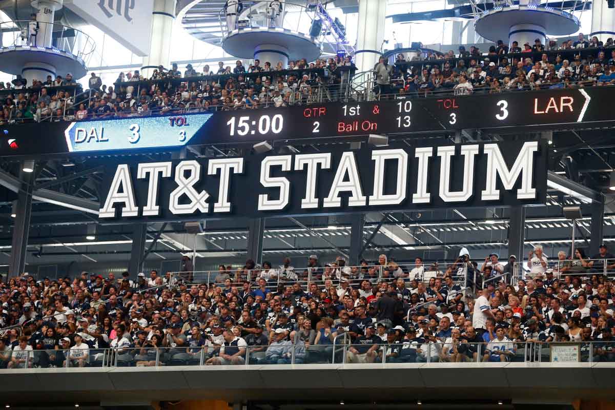 Promise Keepers Reveals Keynote Speakers For Summer Gathering At AT&T  Stadium | Air1 Worship Music