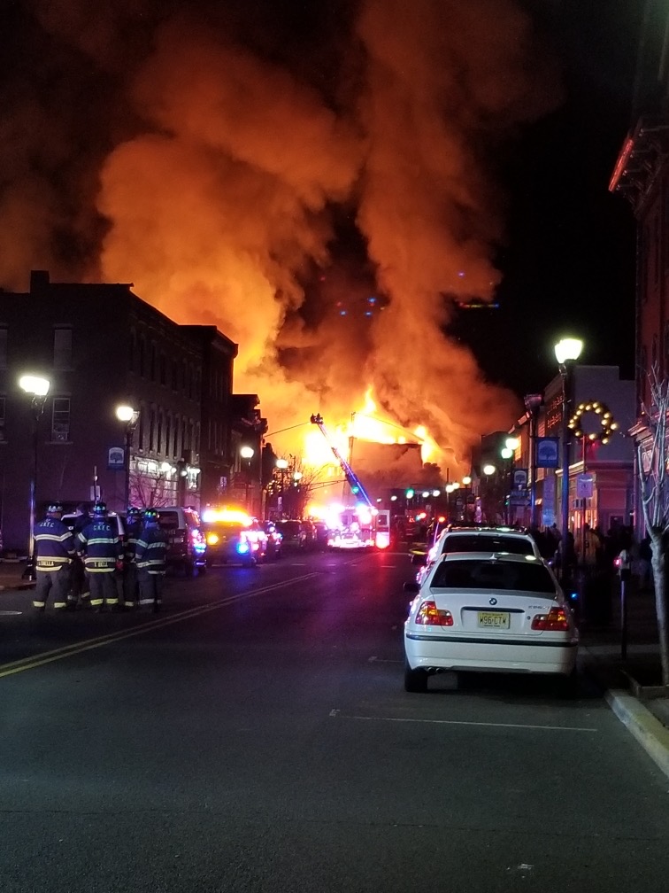 Massive fire Bound Brook, New Jersey